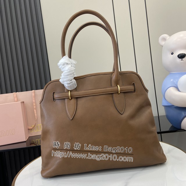 miumiu專櫃繆繆最新款女士Nappa羊皮革手提包 jh2341型號：5BG291